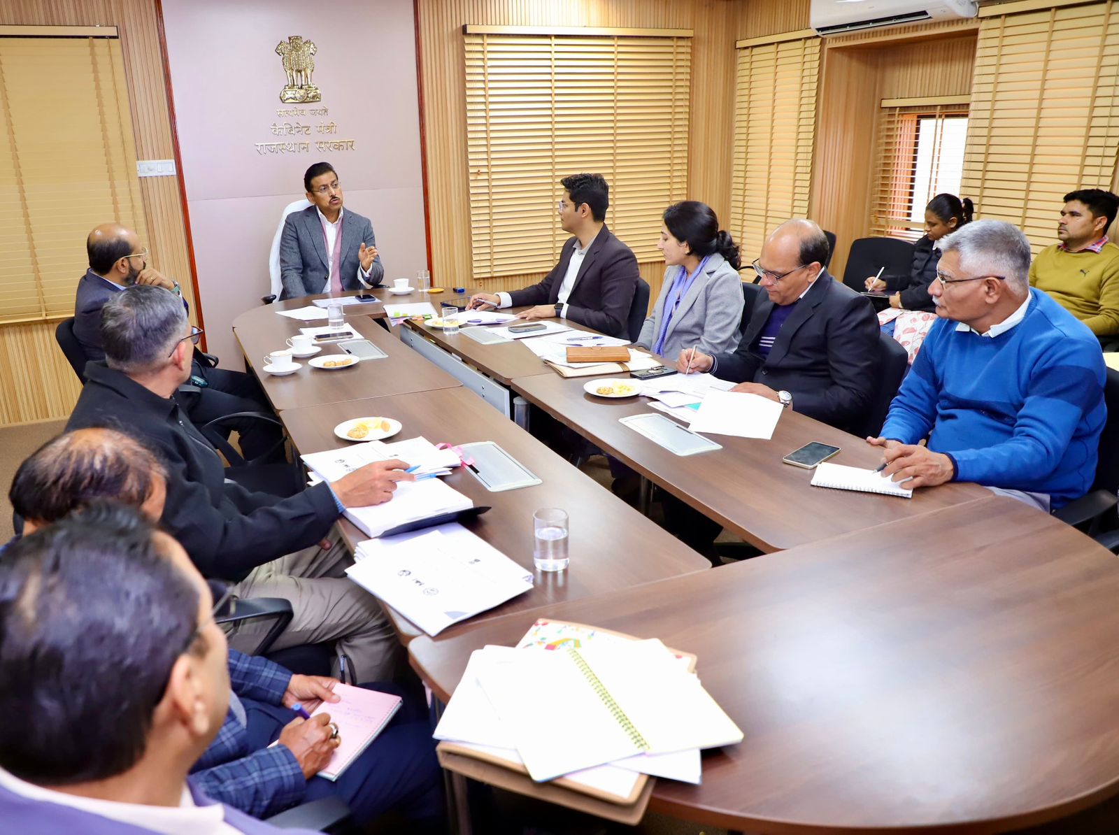 राठौड़ ने खोला ₹200 करोड़ का राज: 186 नौकरियाँ क्यों महत्वपूर्ण हैं?