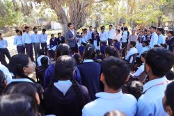 परीक्षा पे चर्चा में कर्नल राठौड़ का युवाओं को संदेश