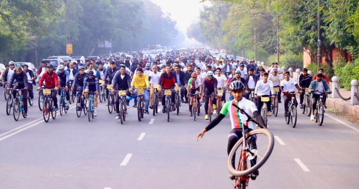 rajyavardhan-rathore-youth-employment-fair.jpg