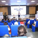 कर्नल राज्यवर्धन राठौड़ MNIT में युवाओं से संवाद करते हुए